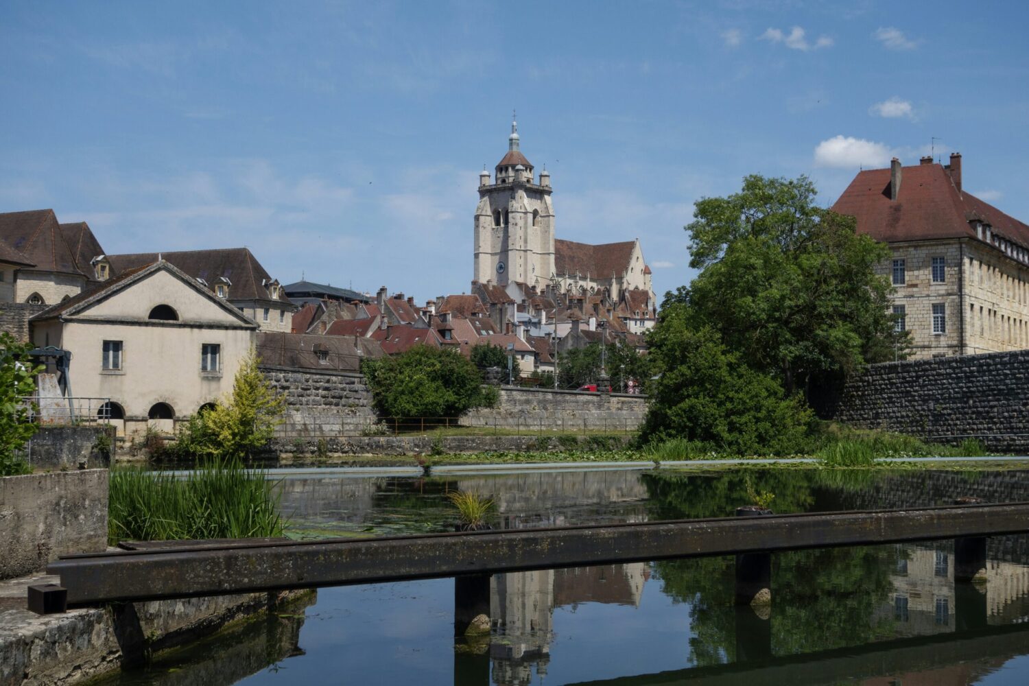 Déménagement en Bourgogne : l’expertise de BIARD Déménagements à votre service